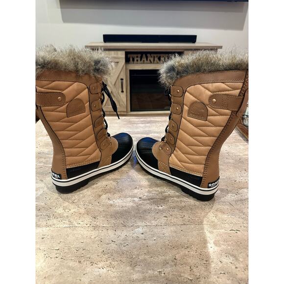 NEW in Box Sorel Women’s Tofino II Faux Shearling Lined Waterproof Boot size 7 - Picture 7 of 10
